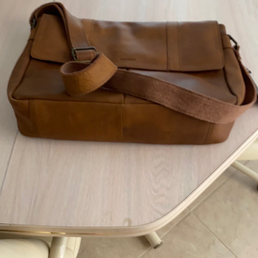 REDUCED!!!  Bloomsbury cognac leather messenger bag  NEW with tags